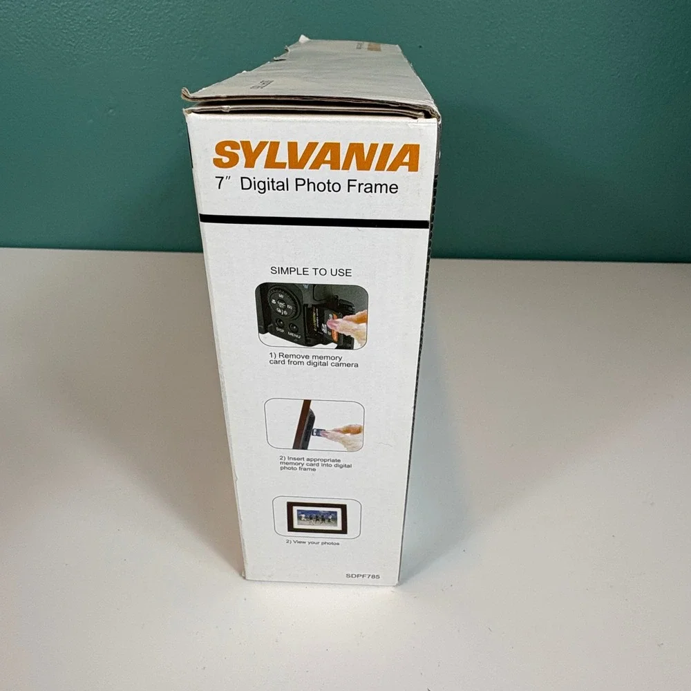 Sylvania 7